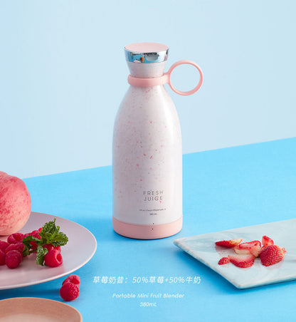 Make Milkshakes like a Boss with Portable Electric Juicer Blender.