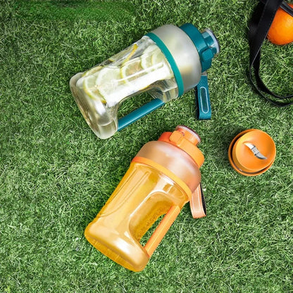 PowerBlend Pro: Cordless Mini Juicer with 1600ml Capacity – Squeeze Freshness Anywhere!"