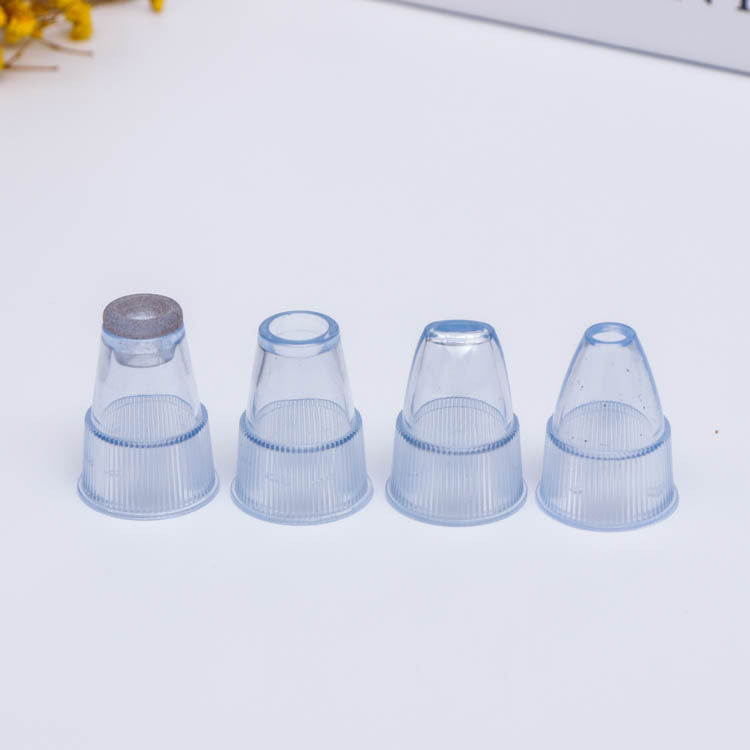 Remove blackheads and impurities without squeezing with DermaSuction